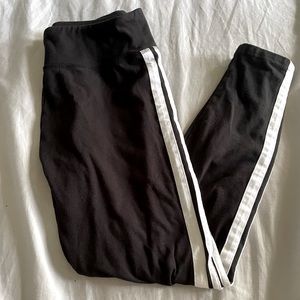 SO Black leggings with white stripe